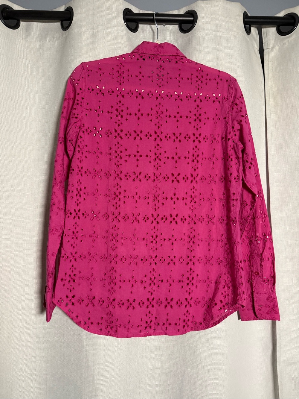 Lauren Ralph Lauren Hot Pink Eyelet Button Up Collared Long Sleeve Shirt Size SP - Picture 6 of 10